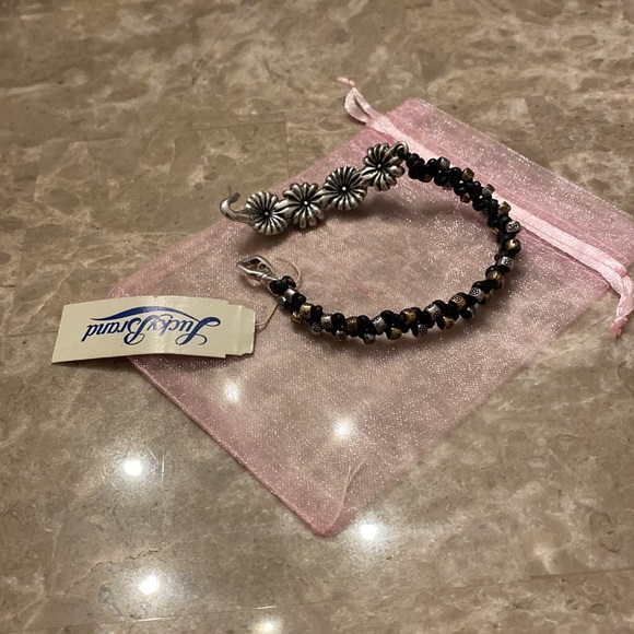 Leather & Metal Bracelet - Picture 4 of 4